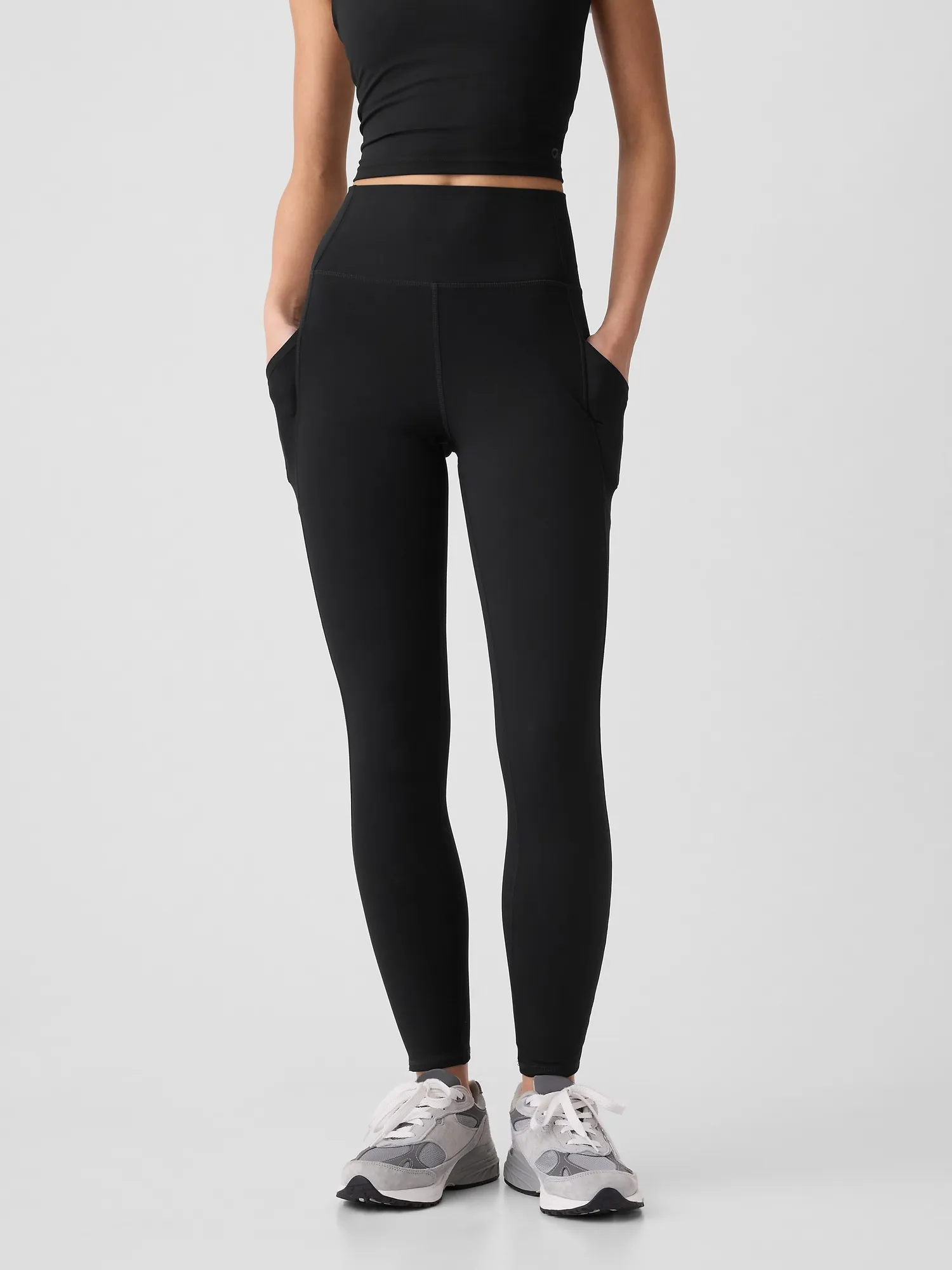 GapFit Sky High Studio Pocket Leggings