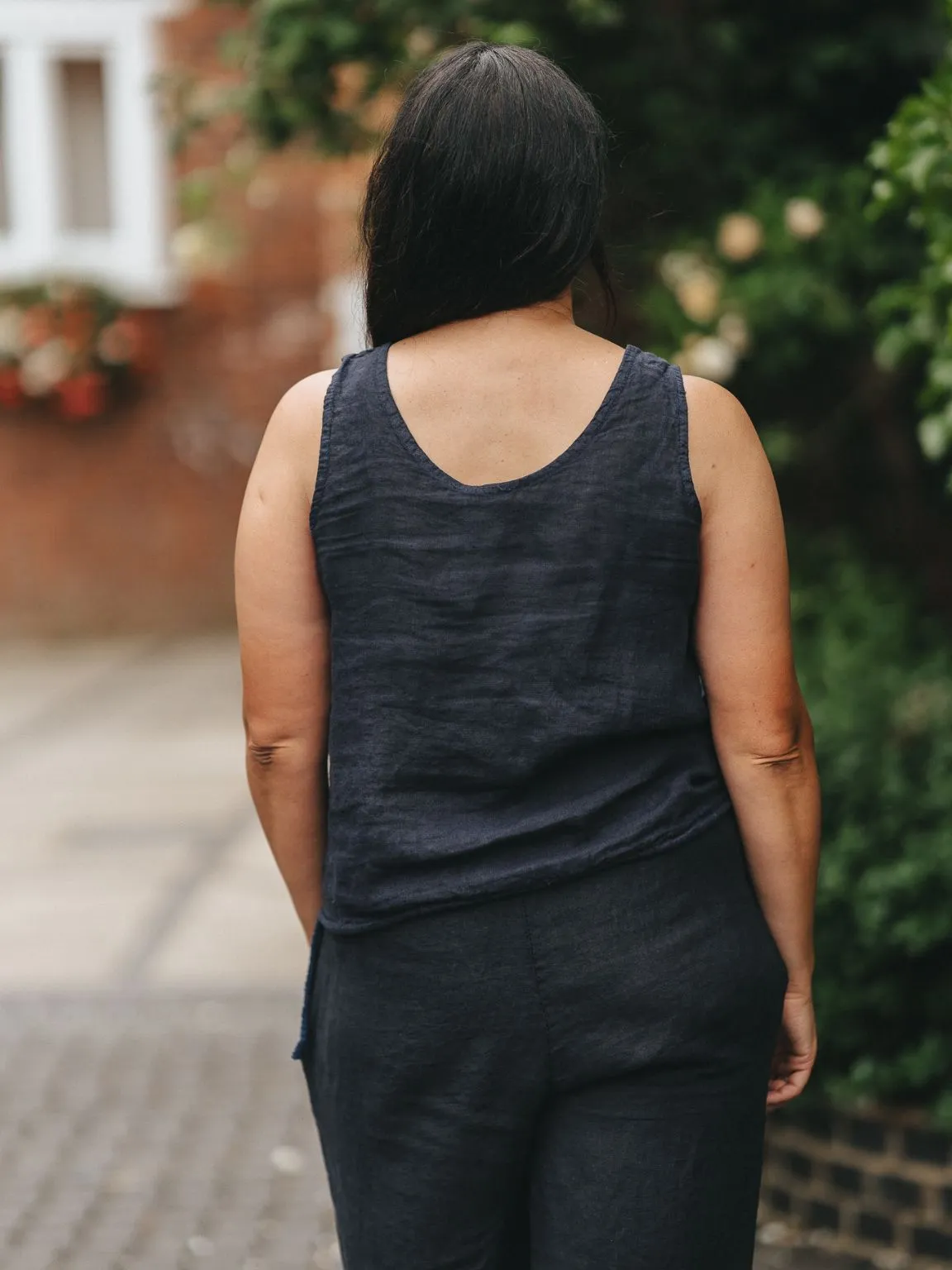 Linen Cropped Pocket Vest Veronica