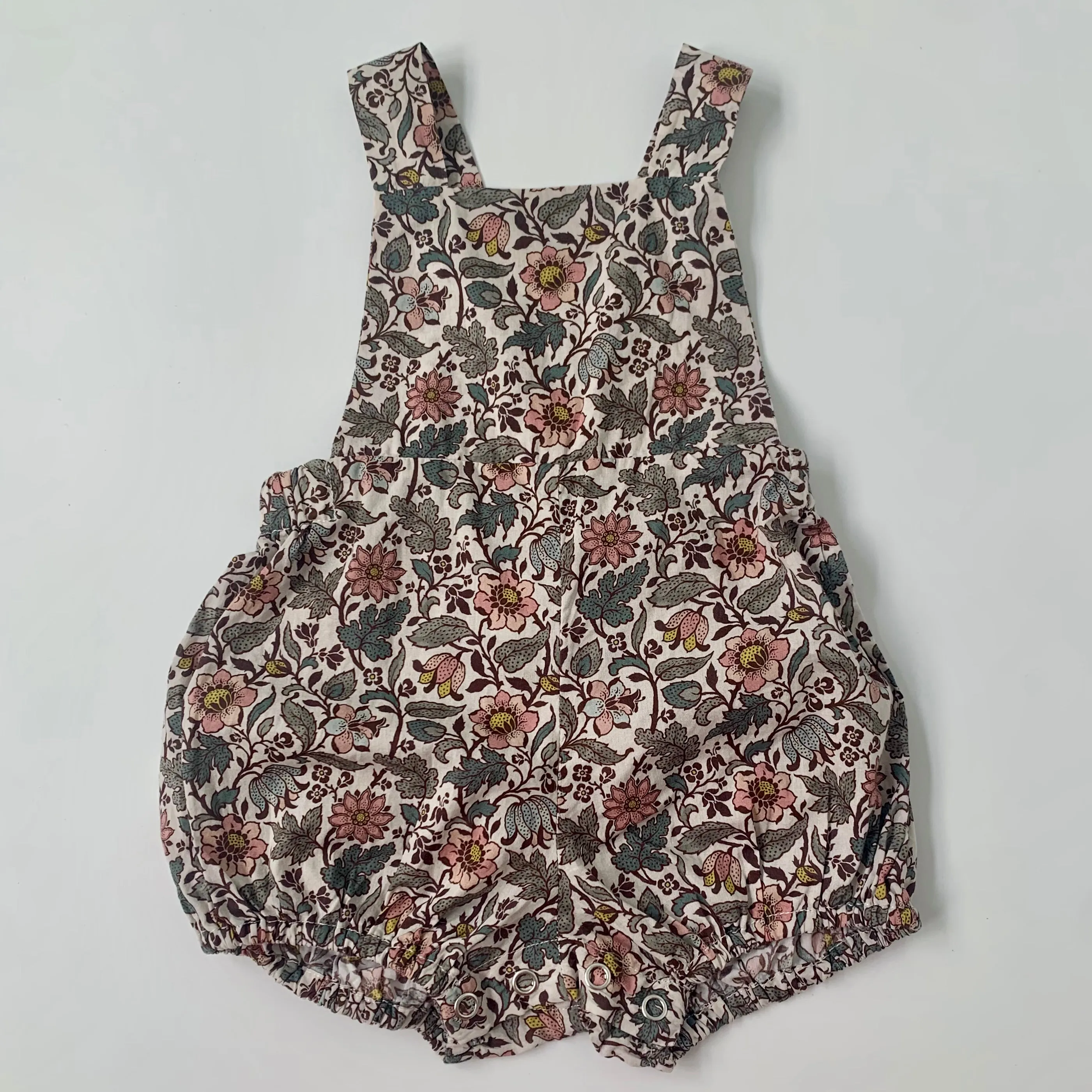 Nellie Quats Floral Romper: 6-12 Months