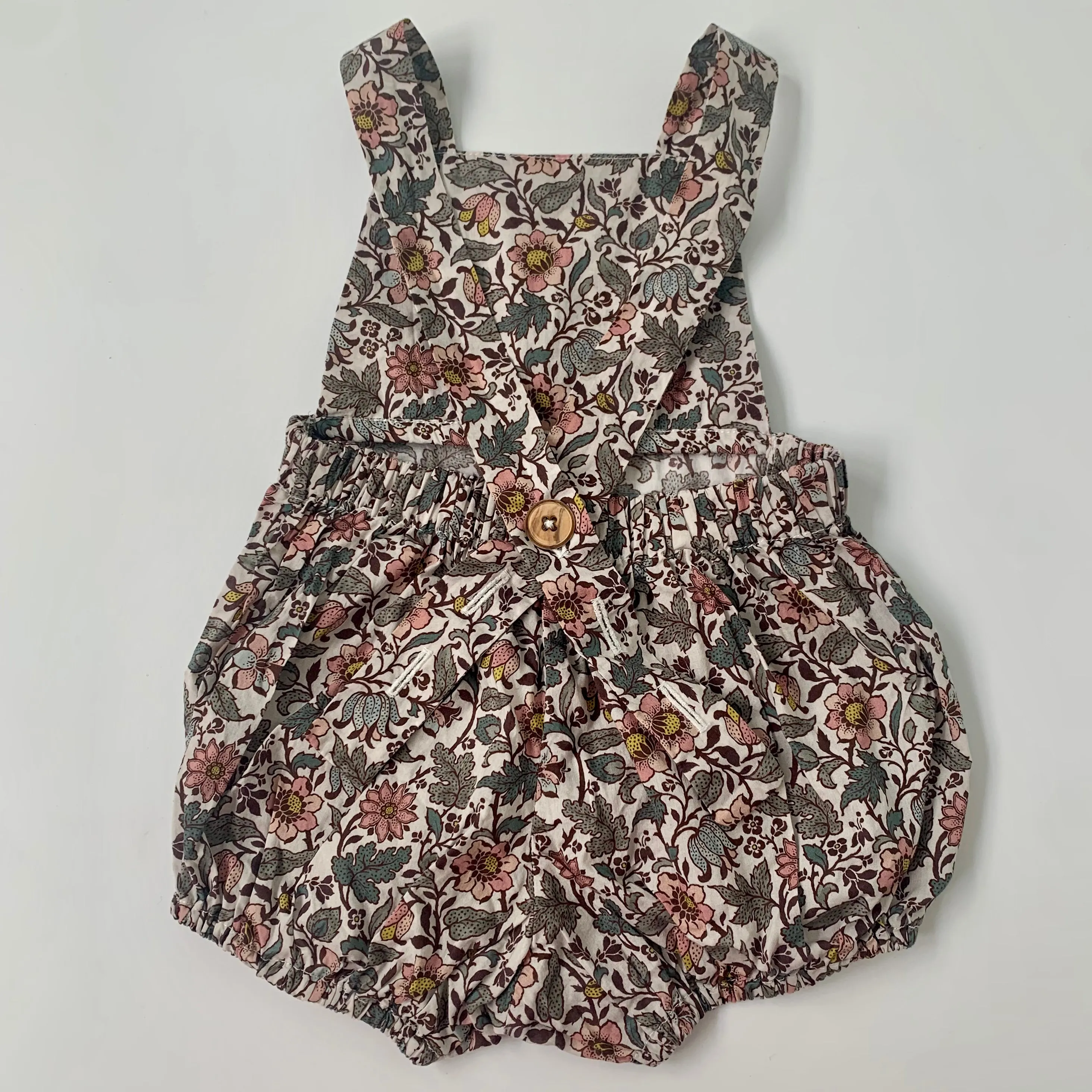 Nellie Quats Floral Romper: 6-12 Months