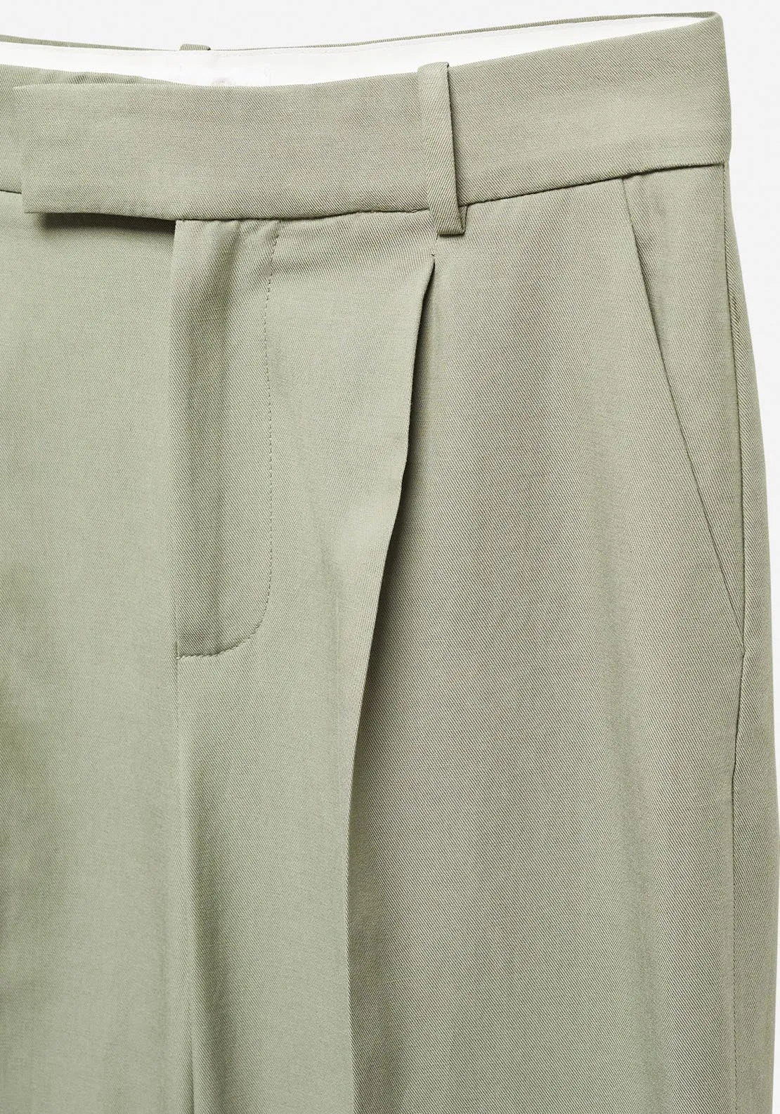 Pleated suit trousers