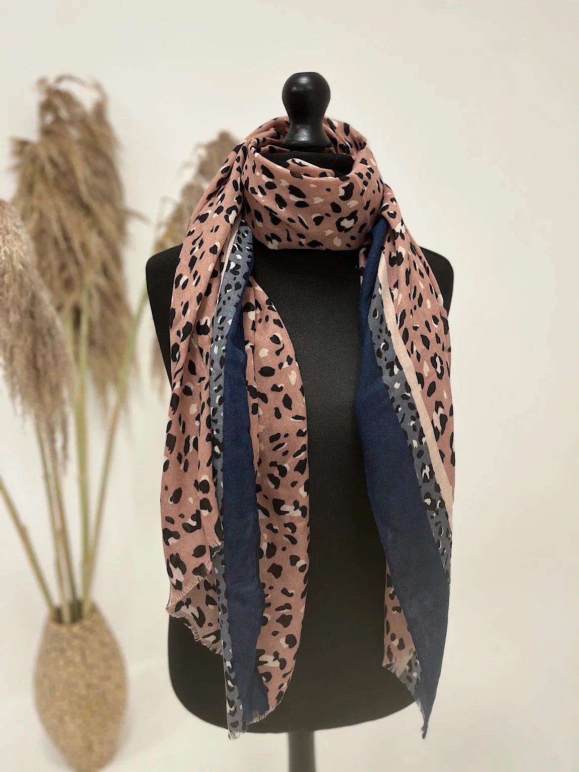 Speckle Animal Scarf