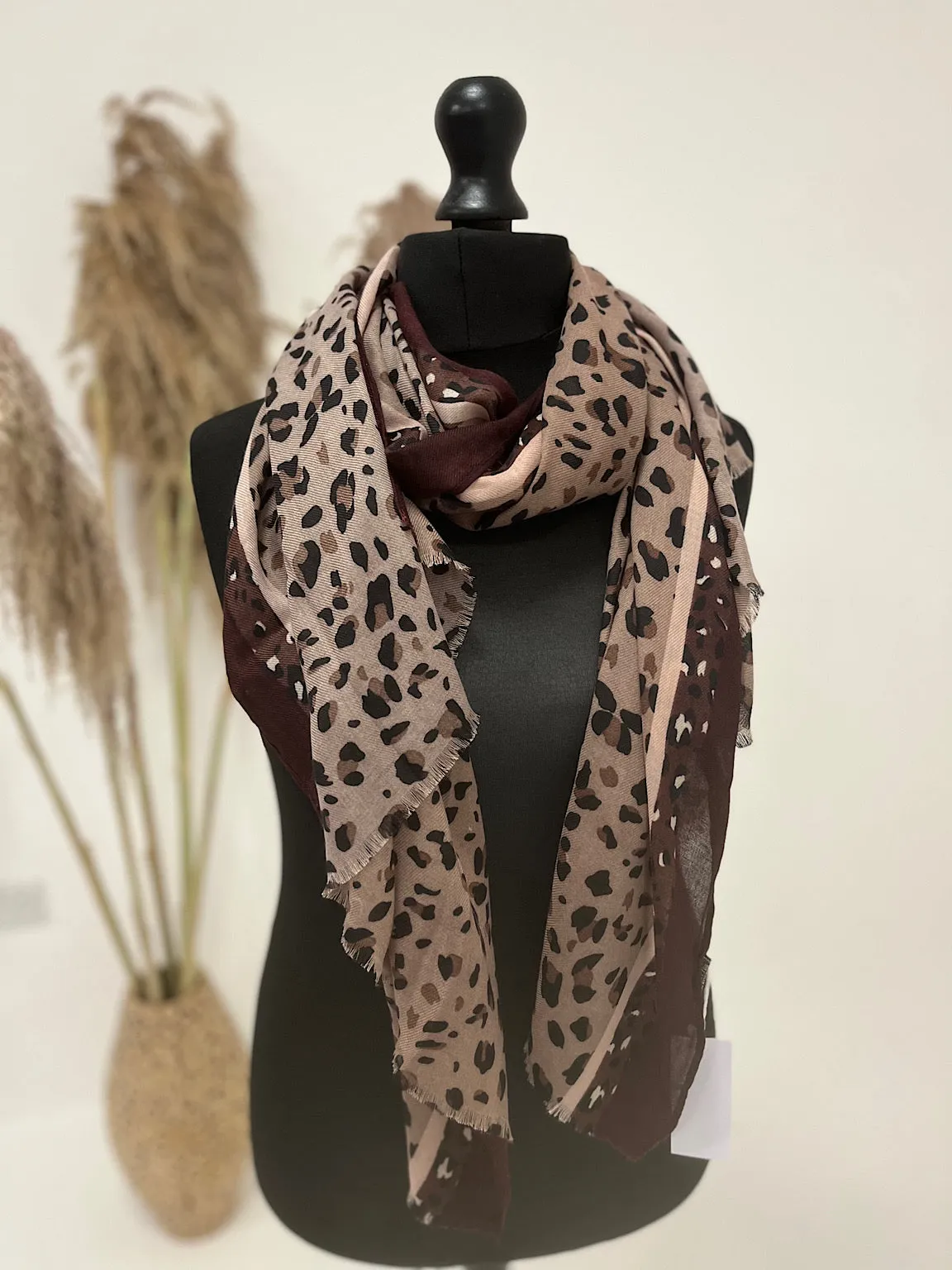 Speckle Animal Scarf