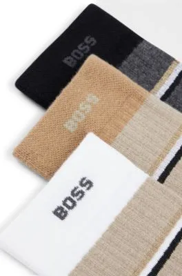 Three-pack of socks with stripes and branding